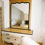 Apartment Beautiful Unique 1 Bedroom *
