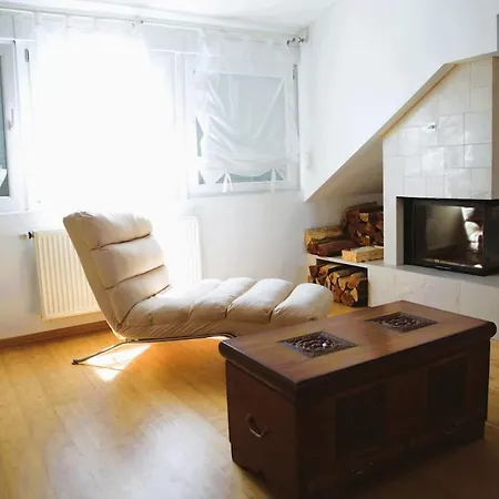 Beautiful Unique 1 Bedroom Διαμέρισμα *