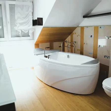 Beautiful Unique 1 Bedroom アパート *