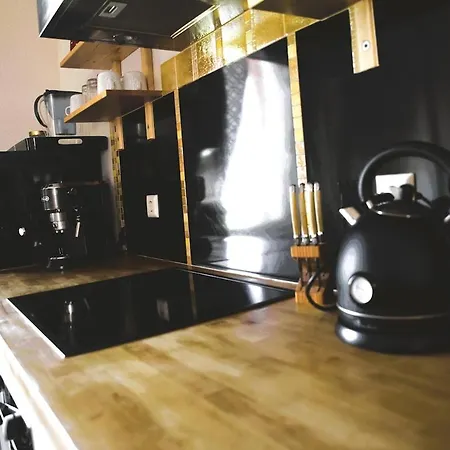 Beautiful Unique 1 Bedroom