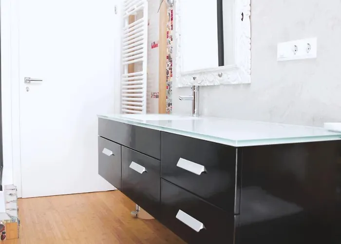 Beautiful Unique 1 Bedroom Apartment Luxemburg