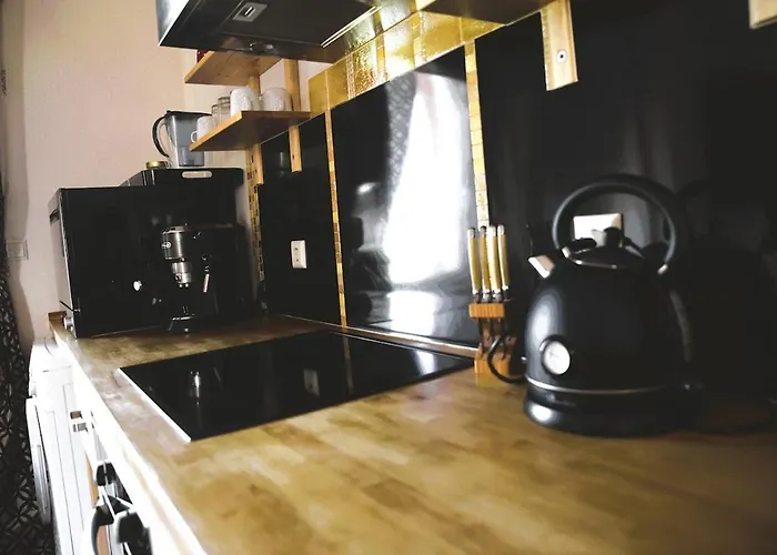 Beautiful Unique 1 Bedroom